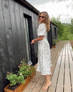 Yuliya Topolnitskaya feet photo 2