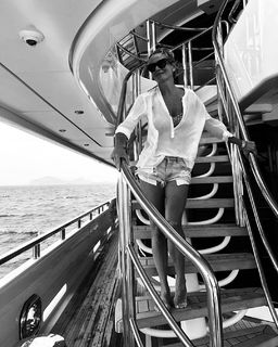 Yuliya Vysotskaya feet photo 16