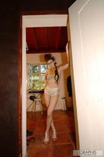 Yuma Asami feet photo 2