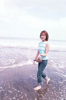 Yumi Adachi feet photo 8