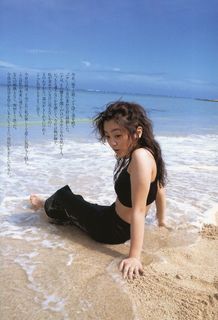 Yumi Adachi feet photo 13