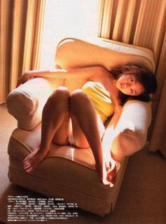 Yumi Adachi feet photo 20