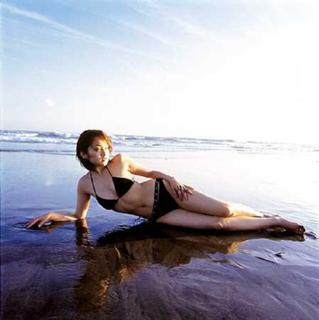 Yumi Adachi feet photo 18