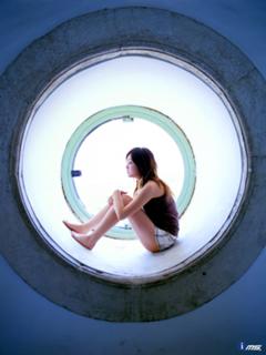 Yumi Adachi feet photo 9