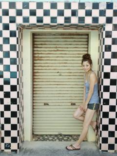 Yumi Sugimoto feet photo thumbnail