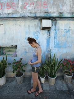 Yumi Sugimoto feet photo thumbnail