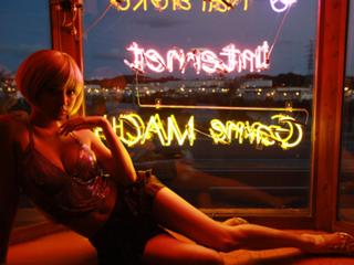 Yumi Sugimoto feet photo thumbnail