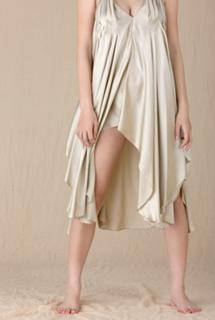 Yumi Sugimoto feet photo thumbnail