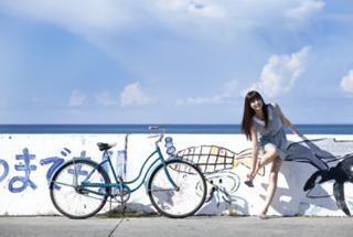 Yumi Sugimoto feet photo thumbnail