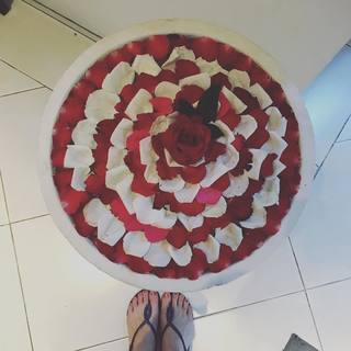 Yumi Sugimoto feet photo thumbnail