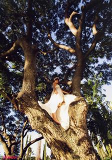 Yumi Sugimoto feet photo thumbnail