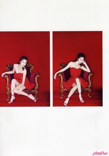 Yumi Sugimoto feet photo thumbnail