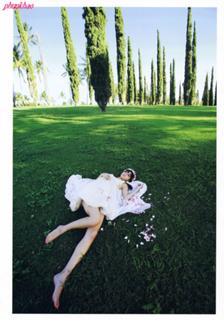 Yumi Sugimoto feet photo thumbnail