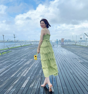 Yumi Sugimoto feet photo thumbnail