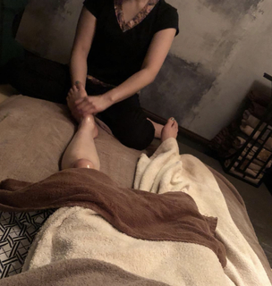 Yumi Sugimoto feet photo thumbnail