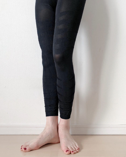 Yumi Sugimoto feet photo thumbnail