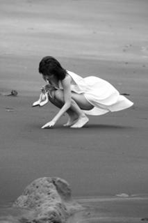 Yumi Sugimoto feet photo thumbnail