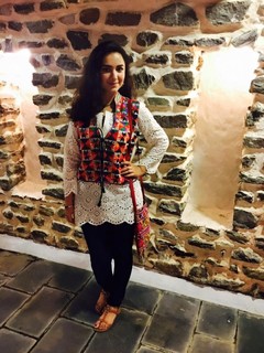 Yumna Zaidi feet photo 15