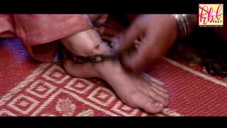 Yumna Zaidi feet photo 12