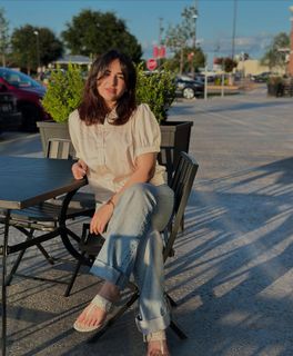 Yumna Zaidi feet photo 2