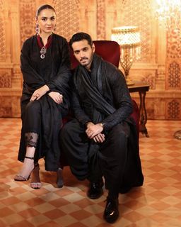 Yumna Zaidi feet photo 5