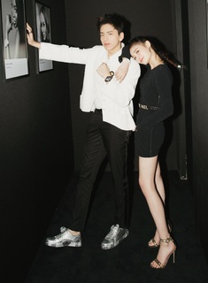 Yun Lin feet photo 1