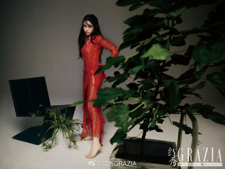 Yun Lin feet photo 12