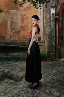 Yun Lin feet photo 3
