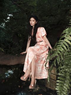 Yun Lin feet photo 18