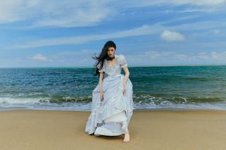 Yun Lin feet photo 8