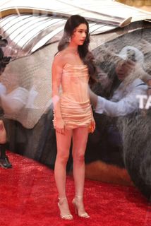 Yun Lin feet photo 16