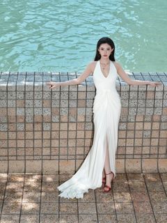 Yun Lin feet photo 4