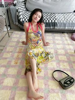 Yun Lin feet photo 17