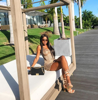 Yung Miami feet photo thumbnail