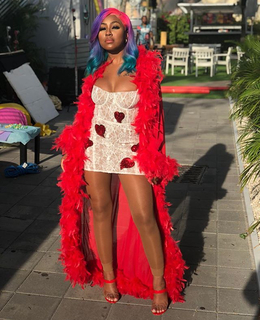 Yung Miami feet photo thumbnail