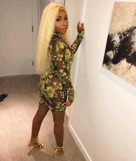 Yung Miami feet photo thumbnail