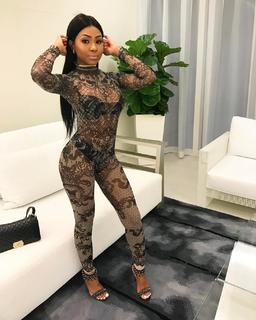 Yung Miami feet photo thumbnail