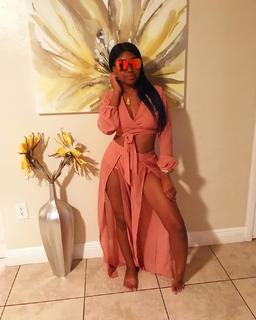 Yung Miami feet photo thumbnail