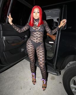 Yung Miami feet photo thumbnail