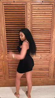 Yung Miami feet photo thumbnail