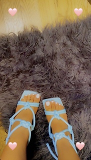 Yung Miami feet photo thumbnail