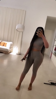 Yung Miami feet photo thumbnail