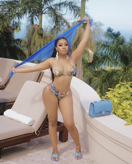 Yung Miami feet photo thumbnail