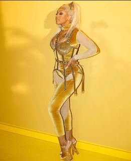 Yung Miami feet photo thumbnail