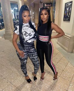 Yung Miami feet photo thumbnail