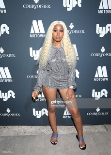 Yung Miami feet photo thumbnail