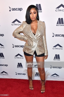 Yung Miami feet photo thumbnail