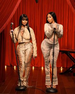 Yung Miami feet photo thumbnail