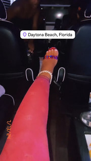 Yung Miami feet photo thumbnail