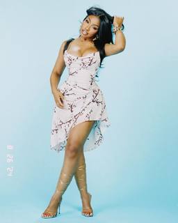 Yung Miami feet photo thumbnail